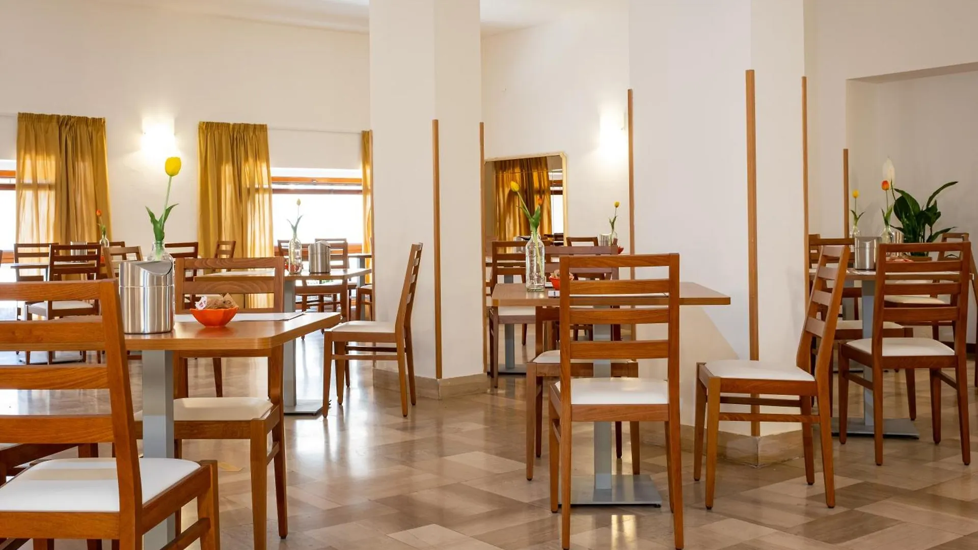 Hotel Il Gabbiano 알게로