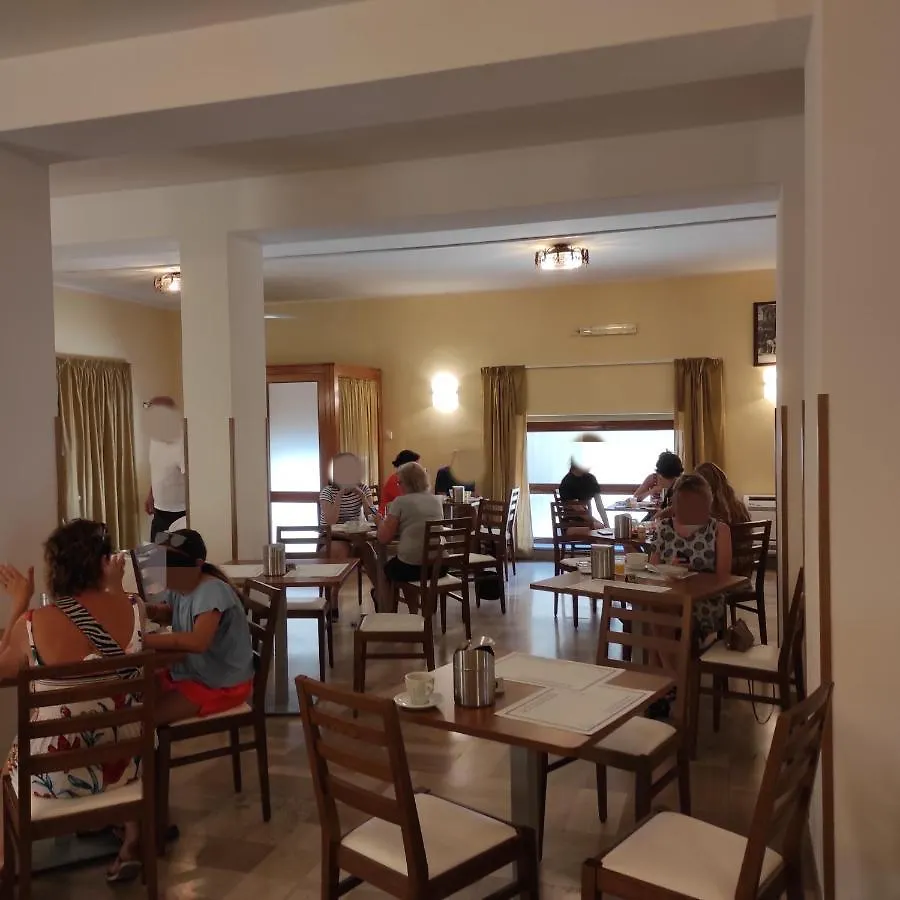Hotel Il Gabbiano Alghero 3*,  Italy